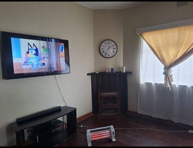 3 BEDROOM HOUSE FOR SALE IN KENSINGTON
